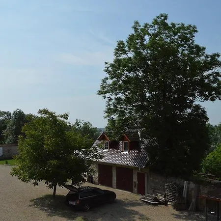 Han/Misafirhane Stara Fara