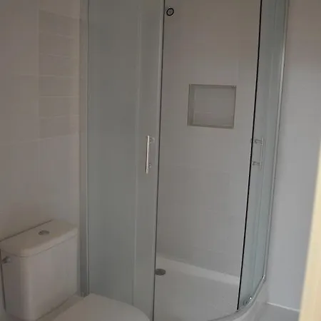 Han/Misafirhane Stara Fara Chržín