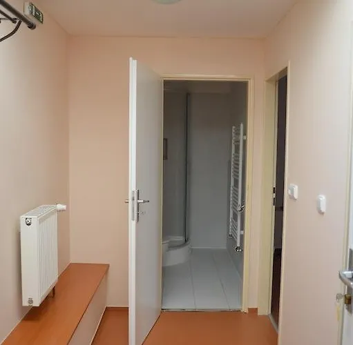 Stara Fara Chržín